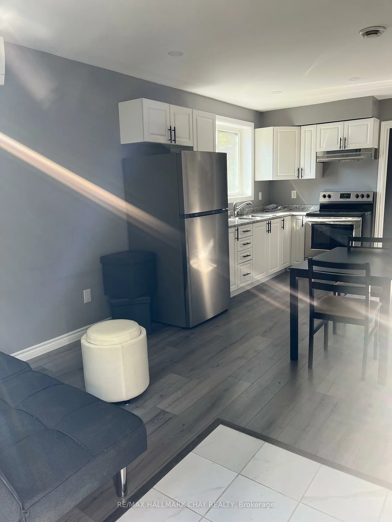 12, Dufferin, Sanford, Barrie