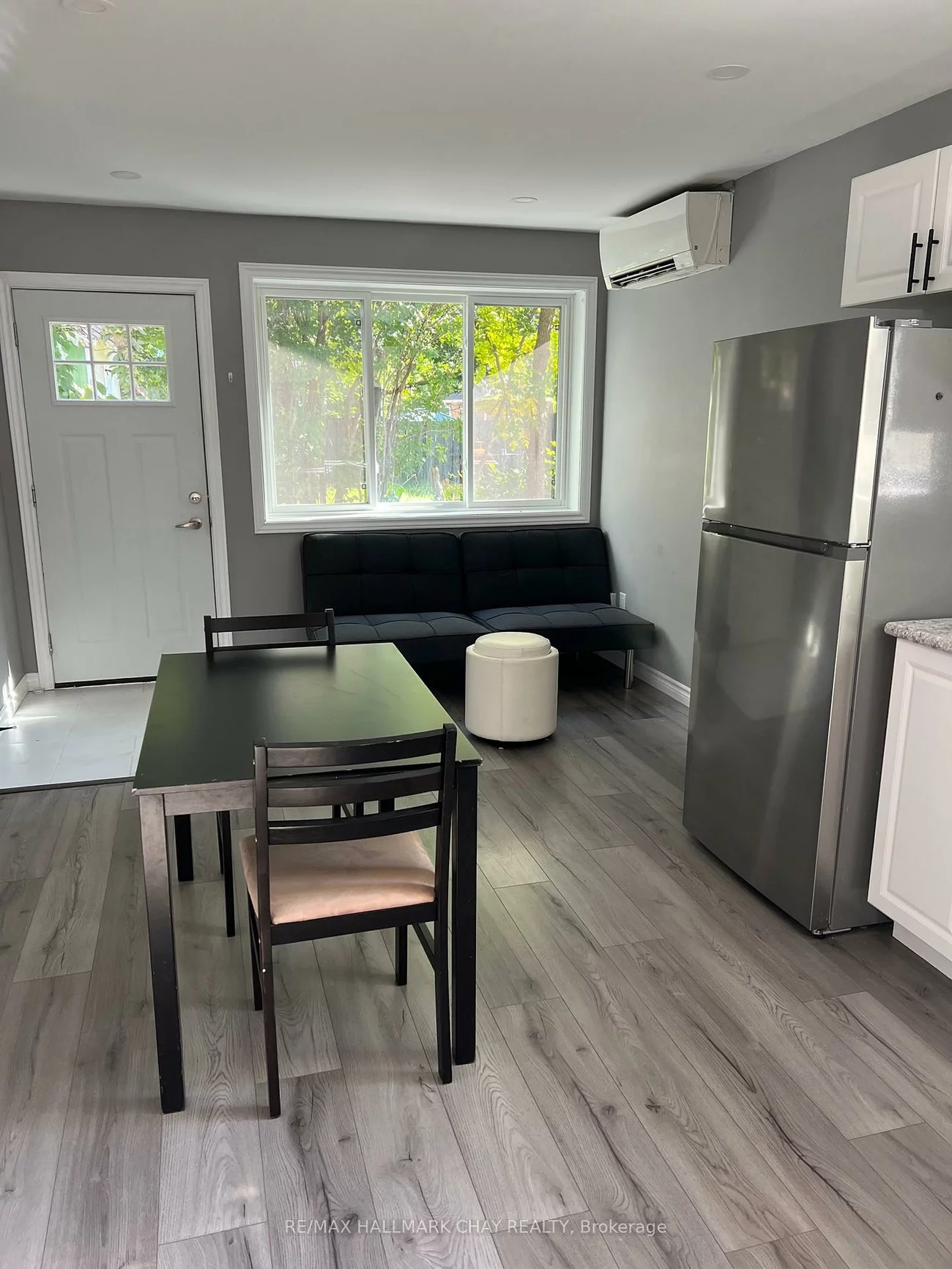 12, Dufferin, Sanford, Barrie