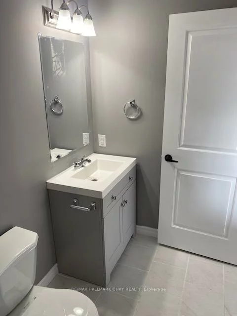 12, Dufferin, Sanford, Barrie