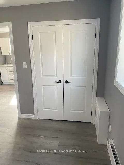 12, Dufferin, Sanford, Barrie