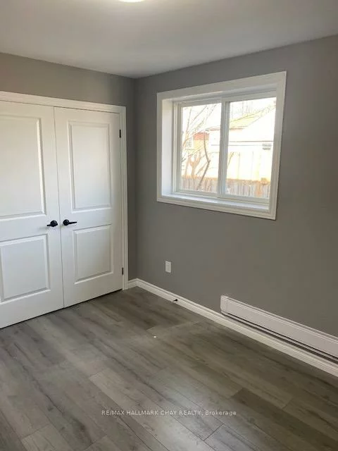 12, Dufferin, Sanford, Barrie