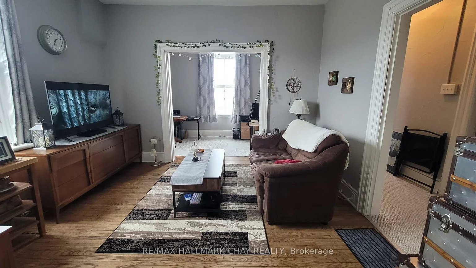 48, Rose, 400 North, Barrie