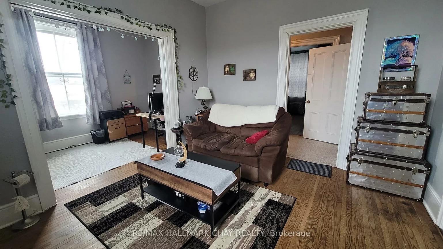 48, Rose, 400 North, Barrie