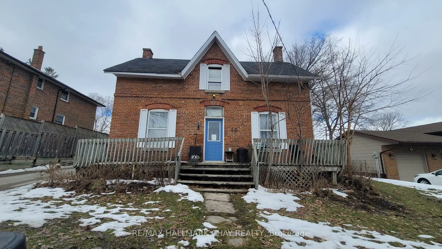 48, Rose, 400 North, Barrie