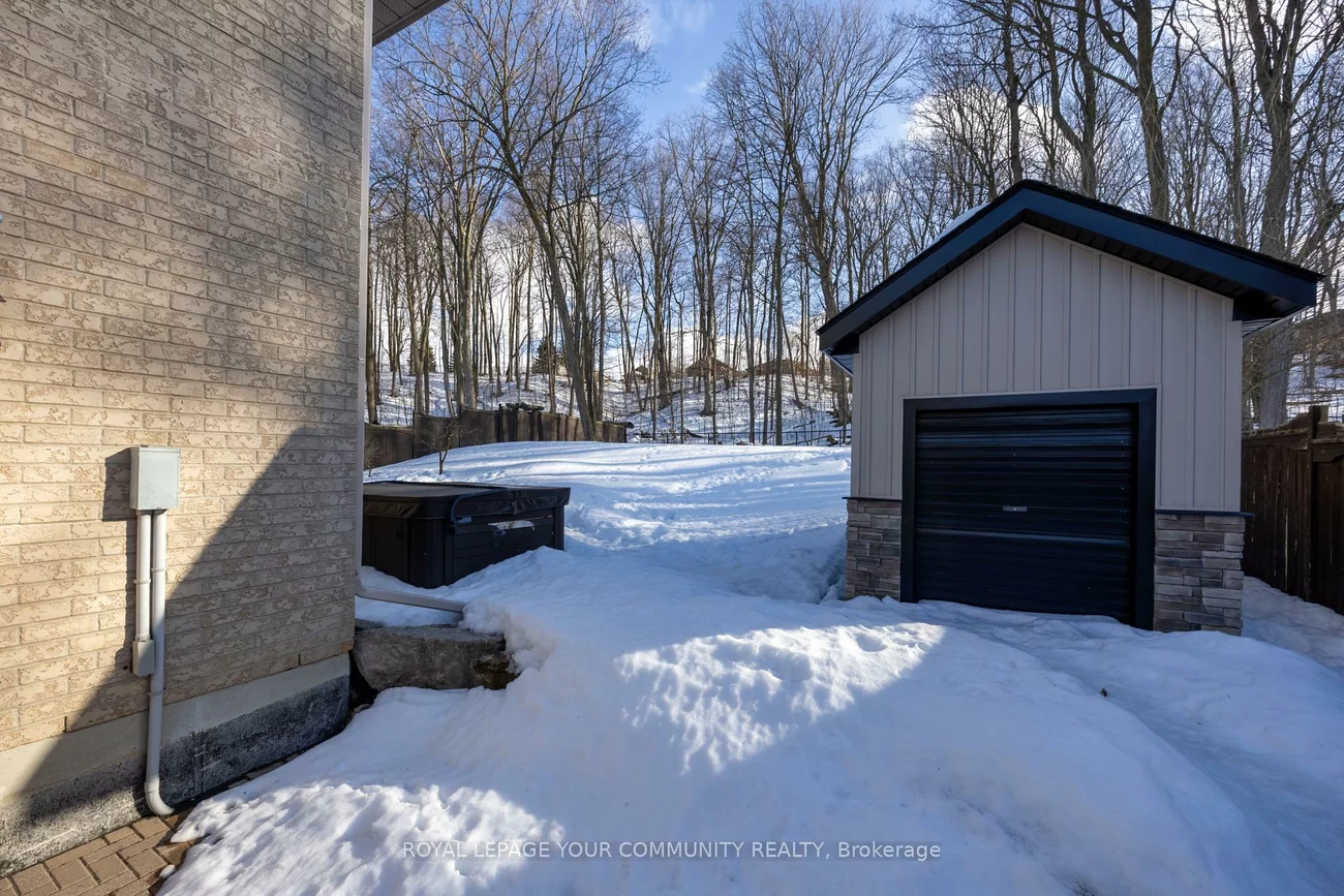 43, Crimson Ridge, Bayshore, Barrie