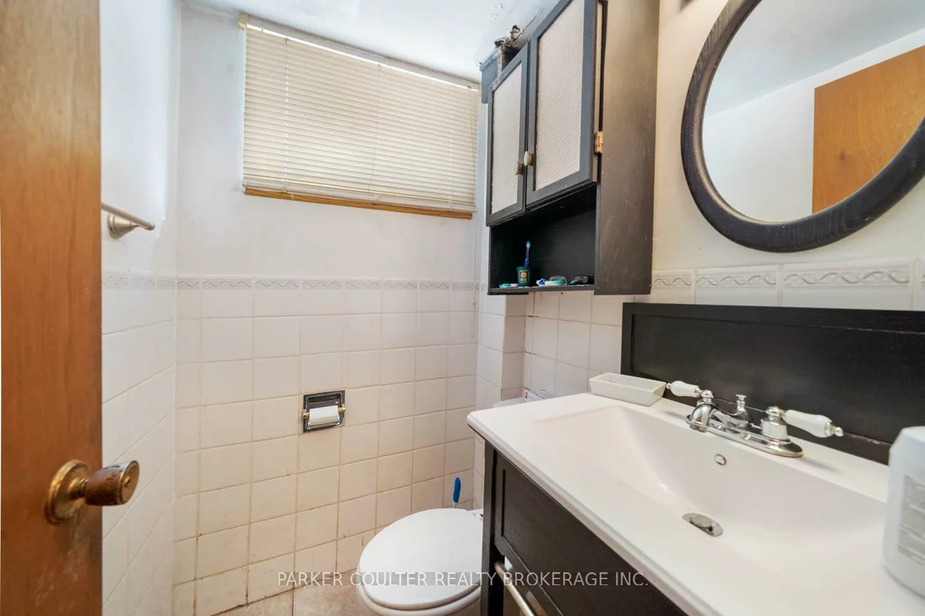 13, Roslyn, Wellington, Barrie