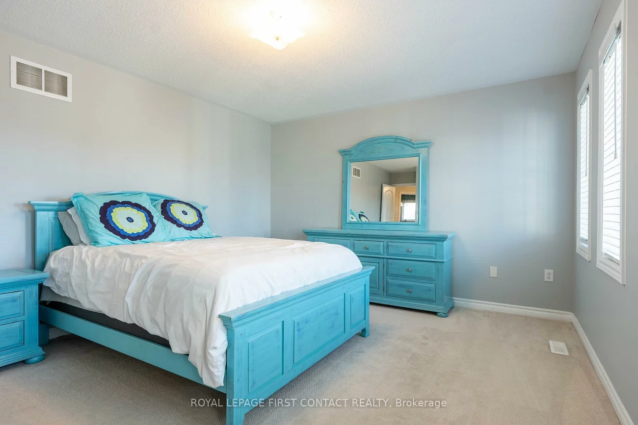 7, Counsellor, Innis-Shore, Barrie