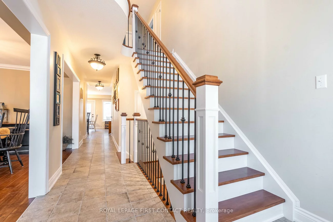 7, Counsellor, Innis-Shore, Barrie
