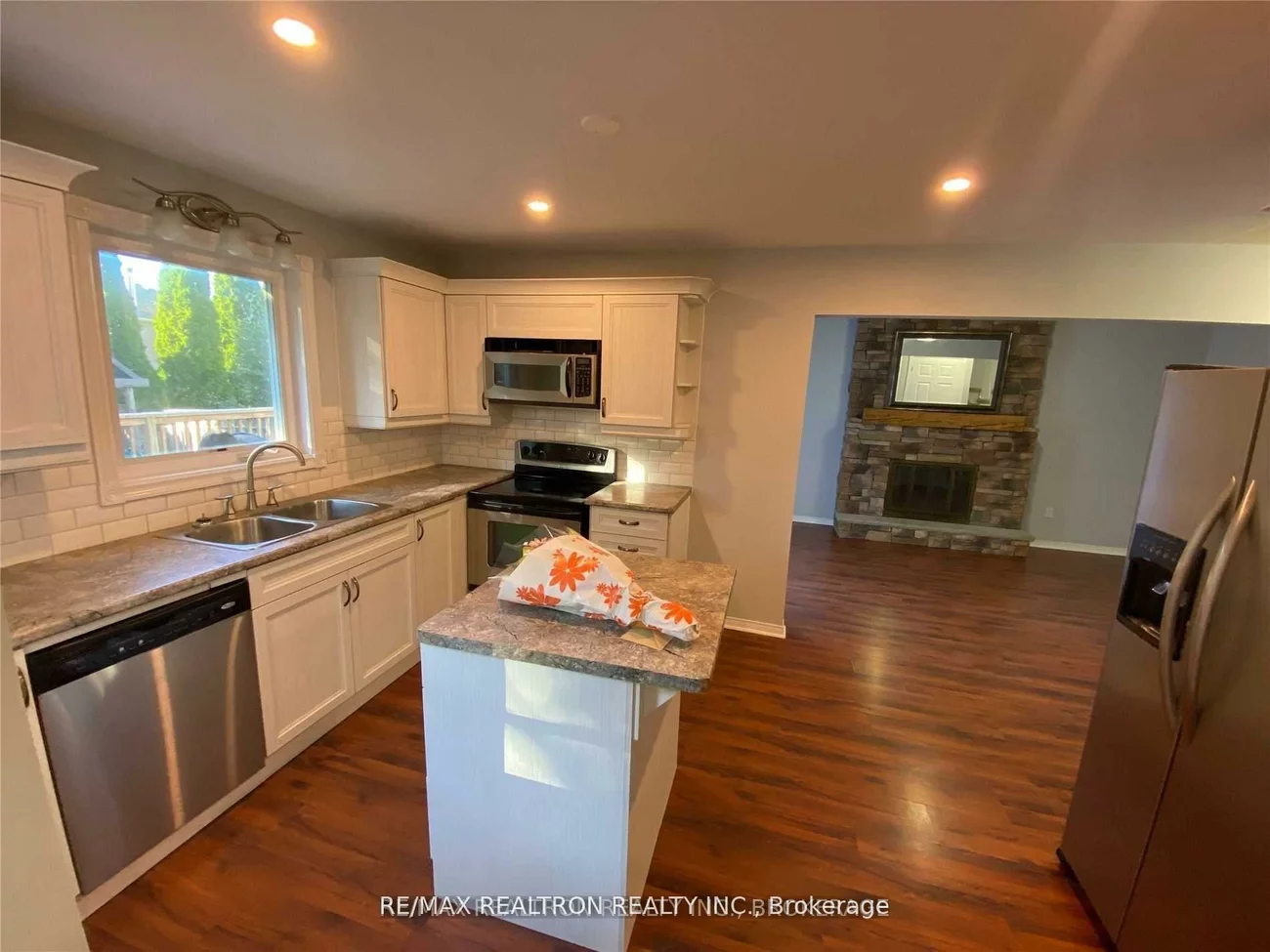 346, Hickling, Grove East, Barrie
