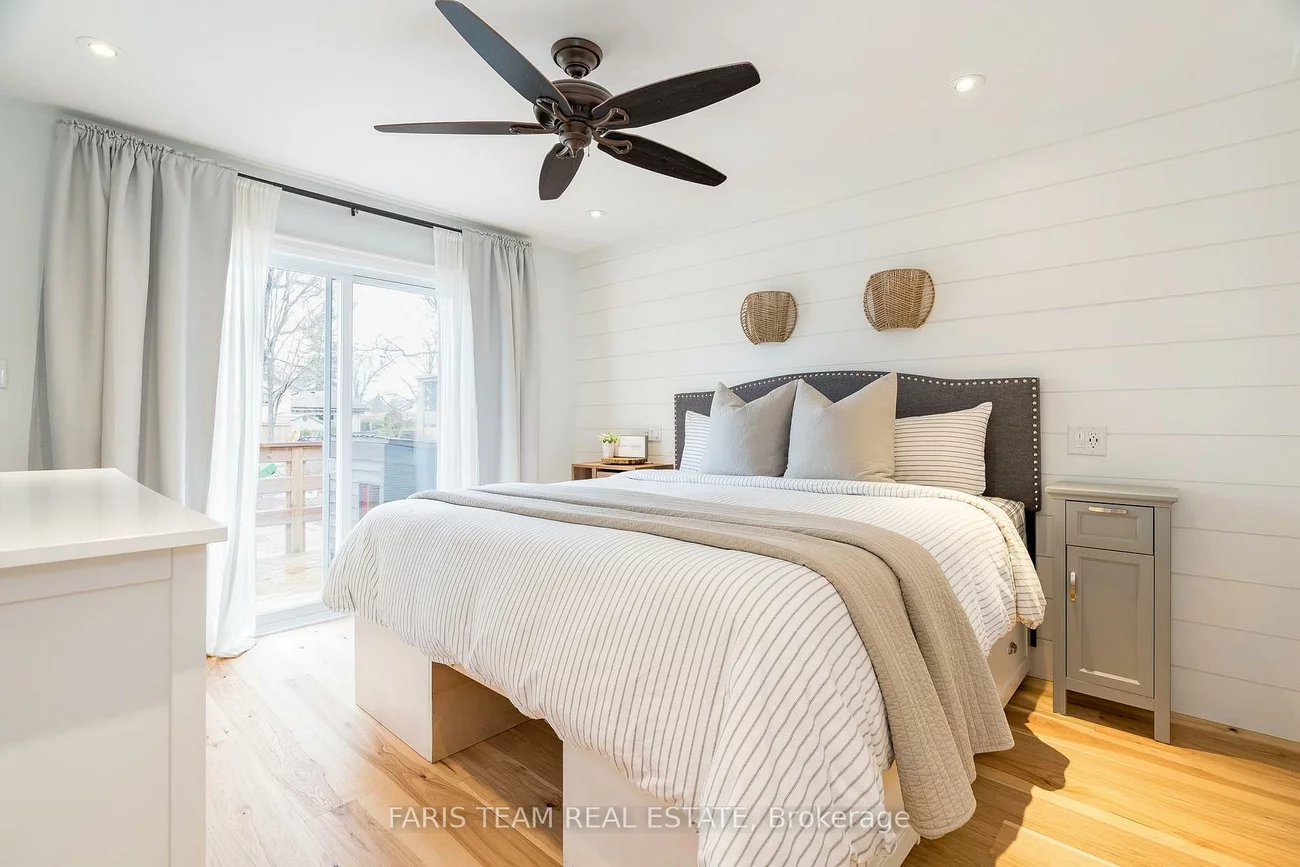210, Spruce, Bayshore, Barrie