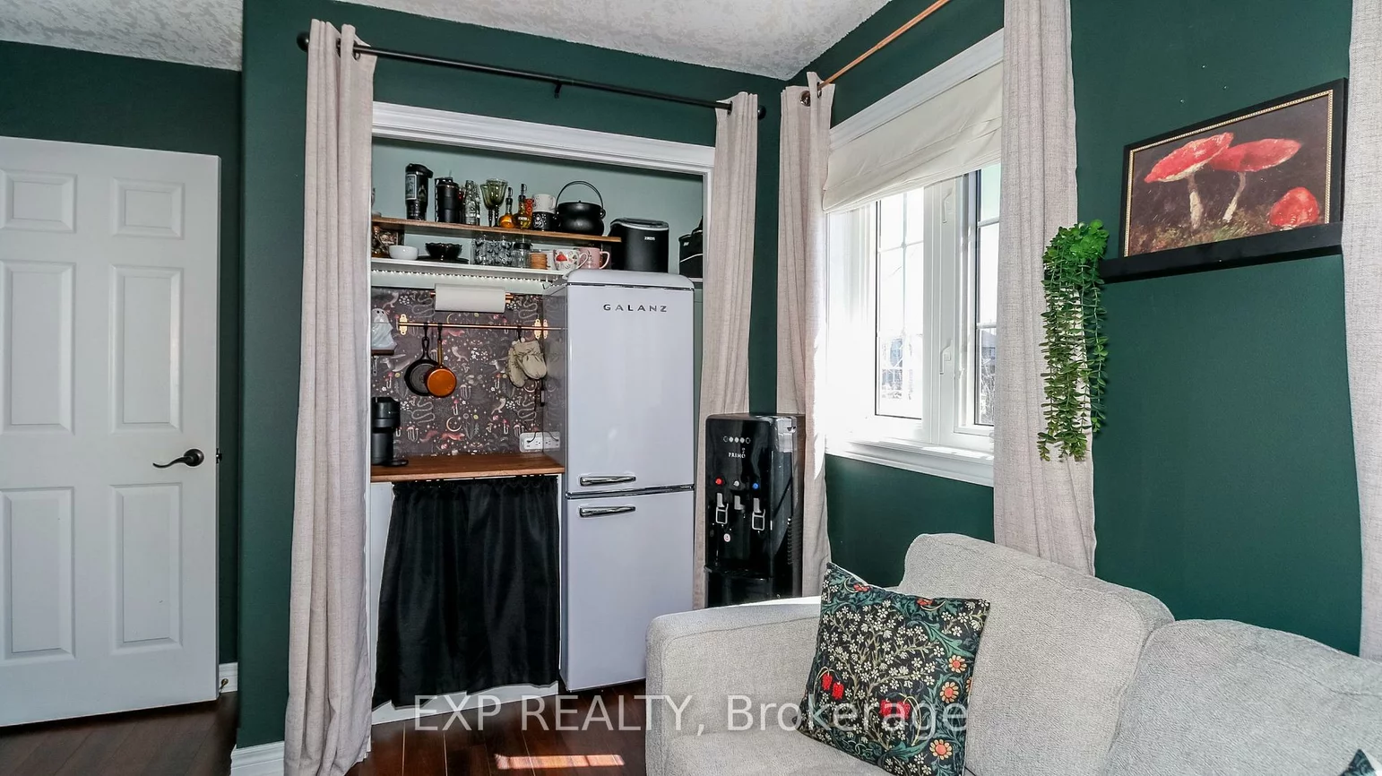 40, Benjamin, Painswick South, Barrie