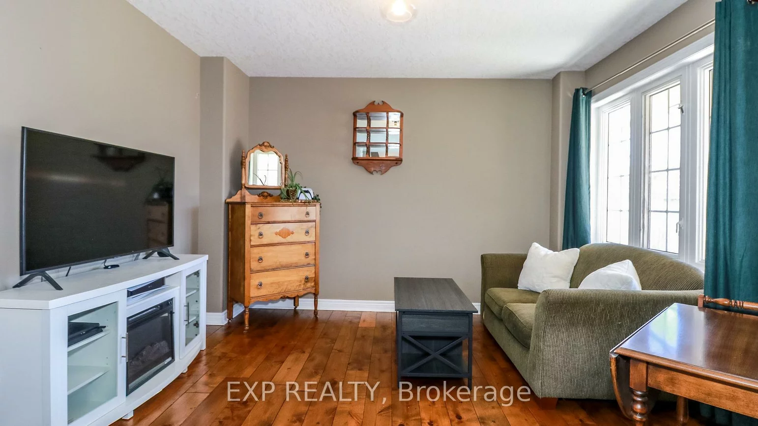40, Benjamin, Painswick South, Barrie