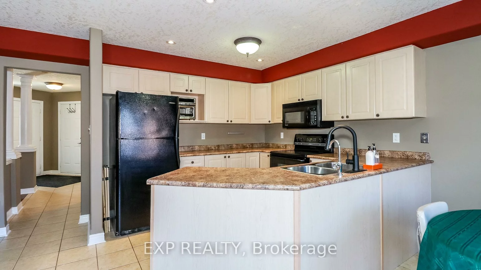 40, Benjamin, Painswick South, Barrie