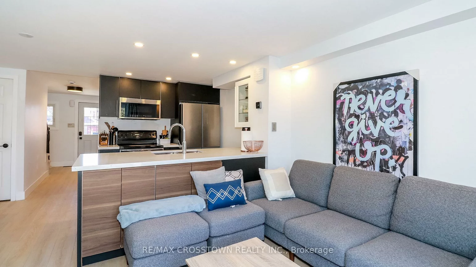 358, Dunsmore, Georgian Drive, Barrie