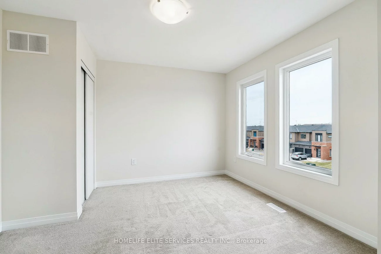 57, Fairlane, Painswick South, Barrie
