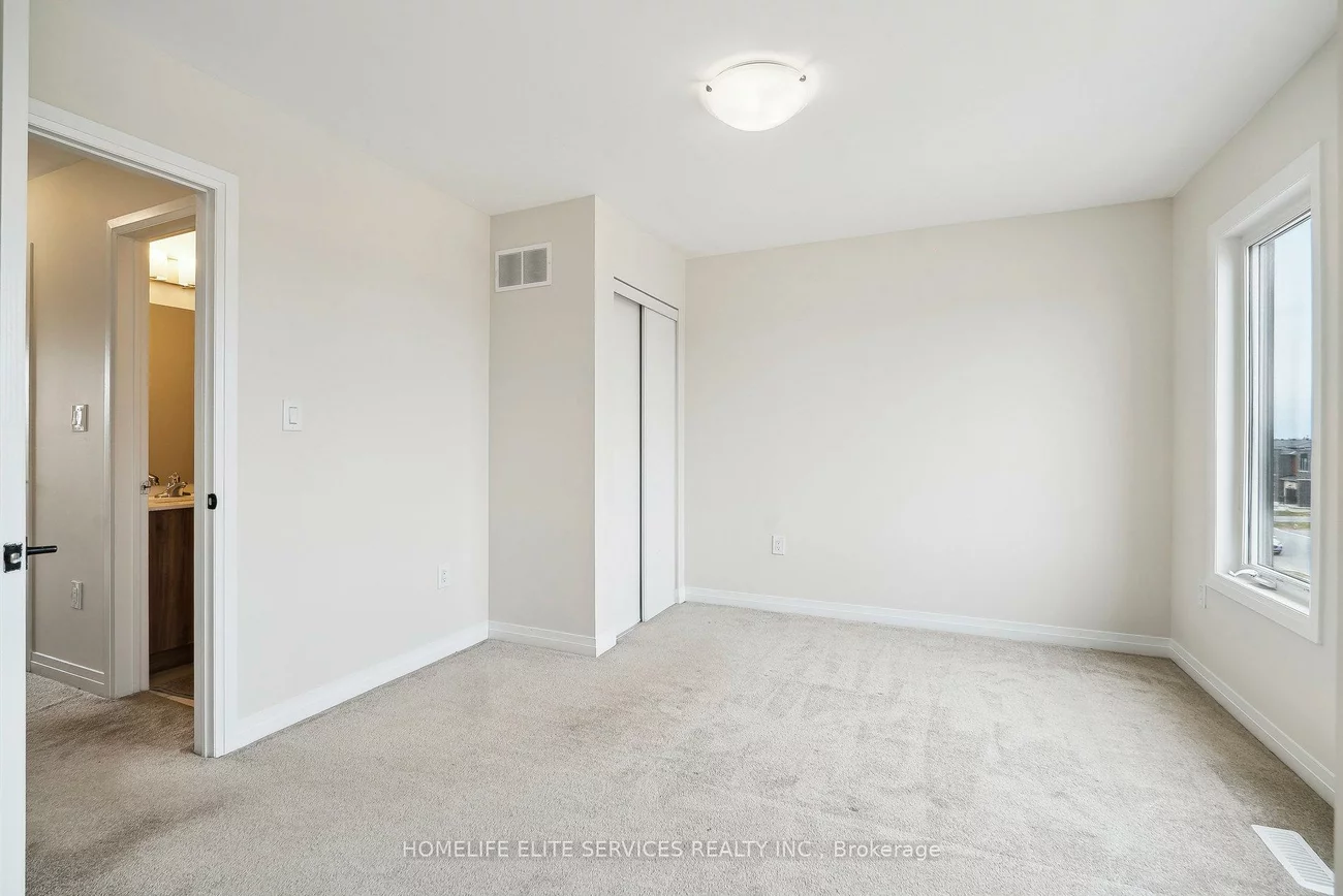 57, Fairlane, Painswick South, Barrie