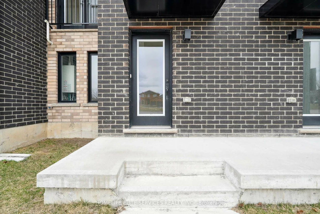 57, Fairlane, Painswick South, Barrie