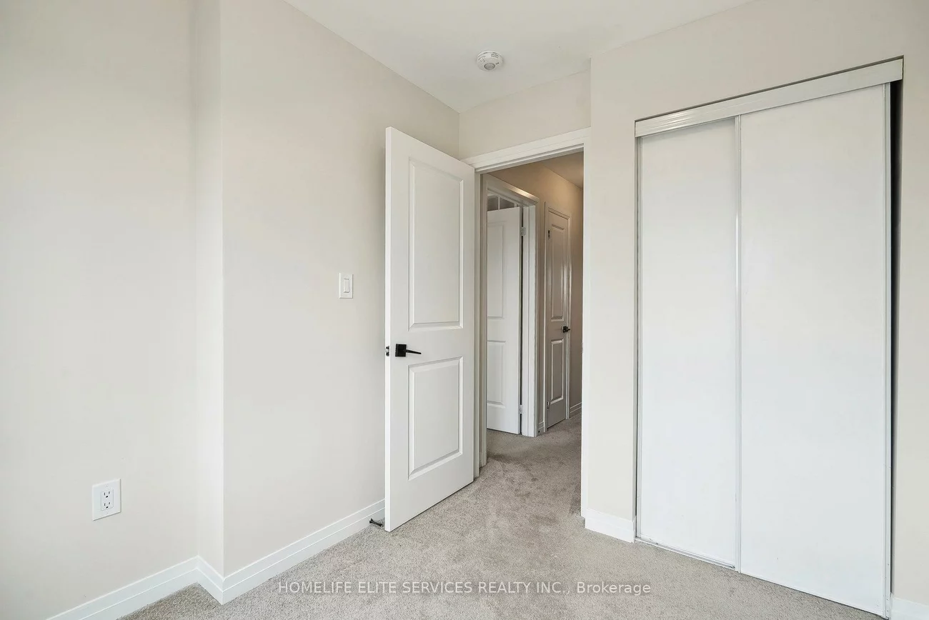 57, Fairlane, Painswick South, Barrie