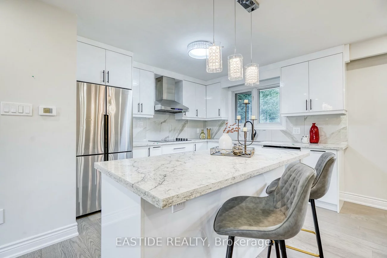 82, Miller, Edgehill Drive, Barrie