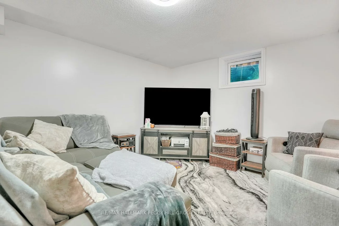 7, Michelle, Painswick South, Barrie