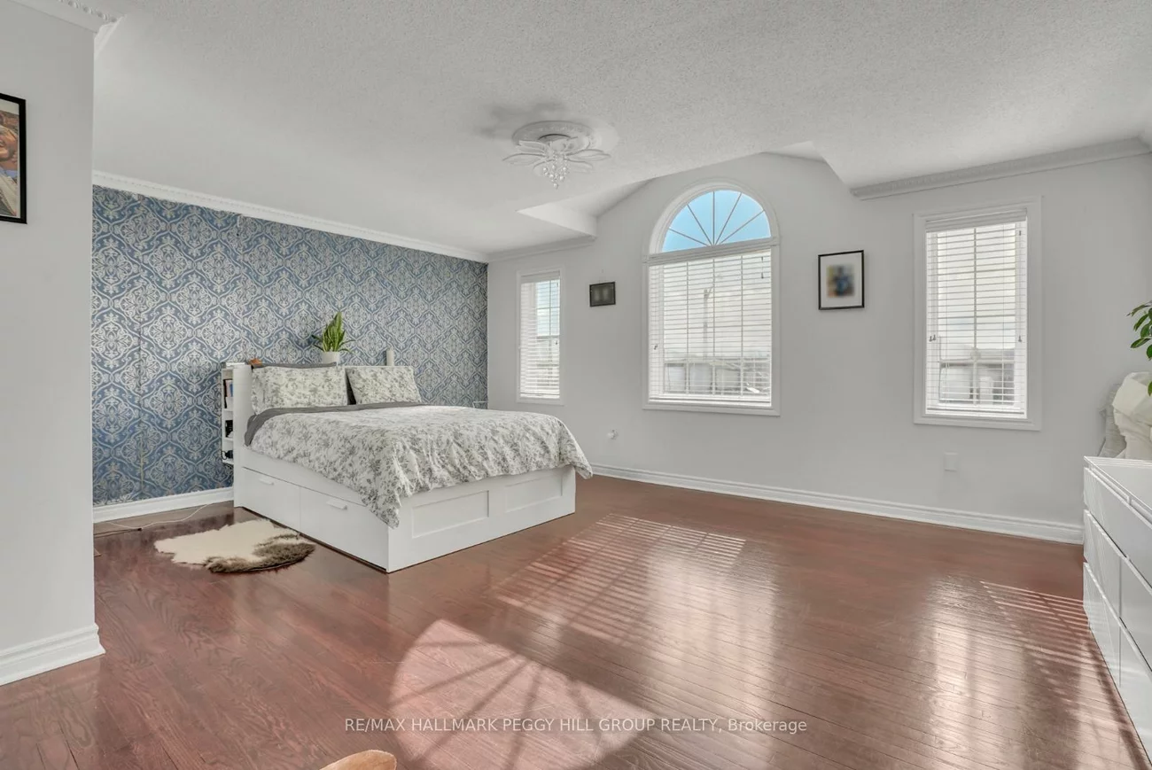 7, Michelle, Painswick South, Barrie