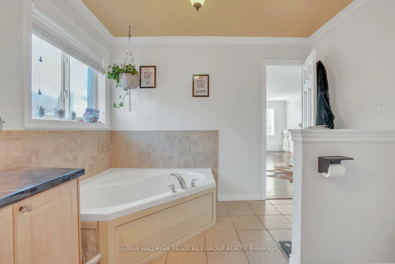 7, Michelle, Painswick South, Barrie