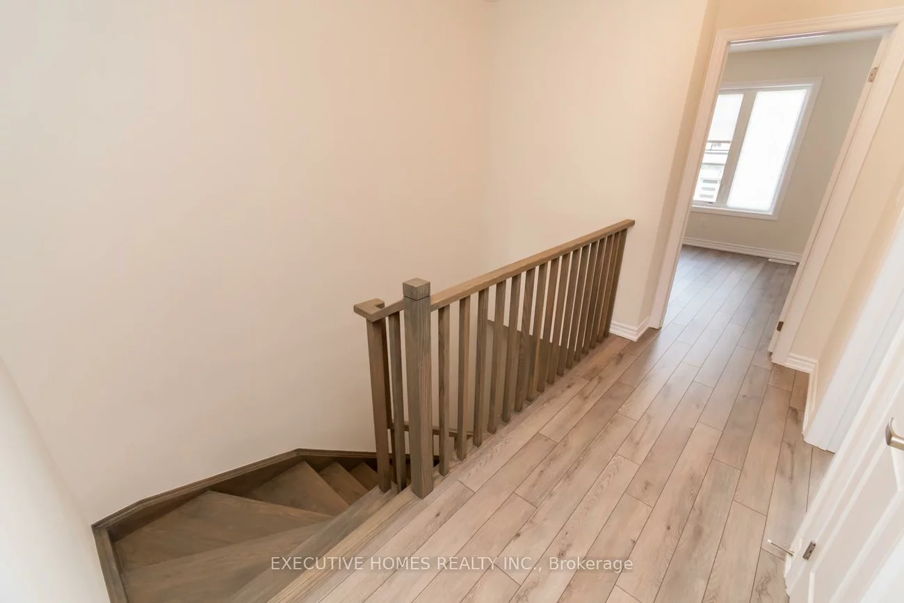 15, Rochester, Innis-Shore, Barrie