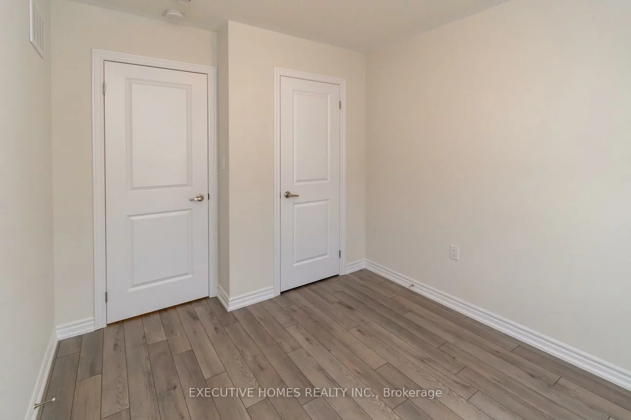 15, Rochester, Innis-Shore, Barrie