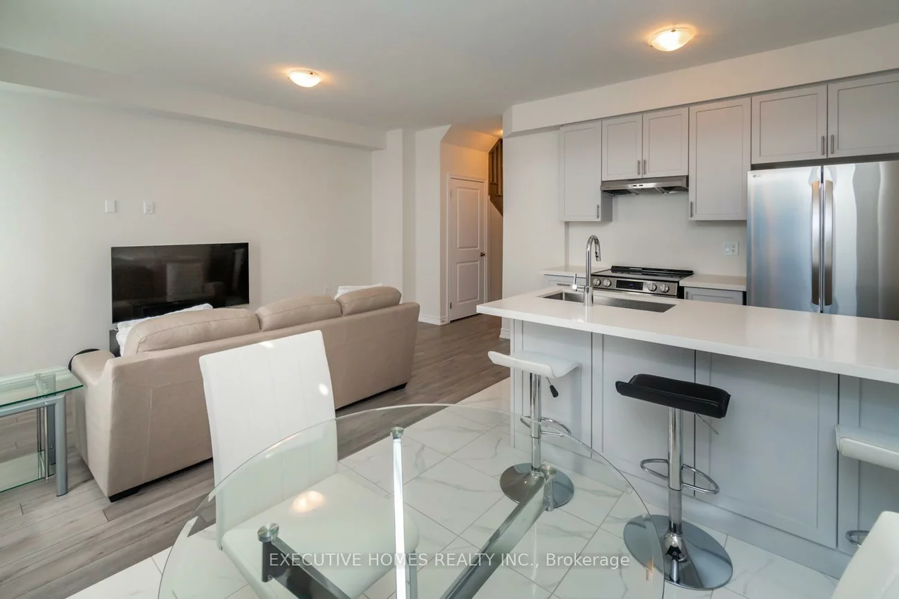 15, Rochester, Innis-Shore, Barrie