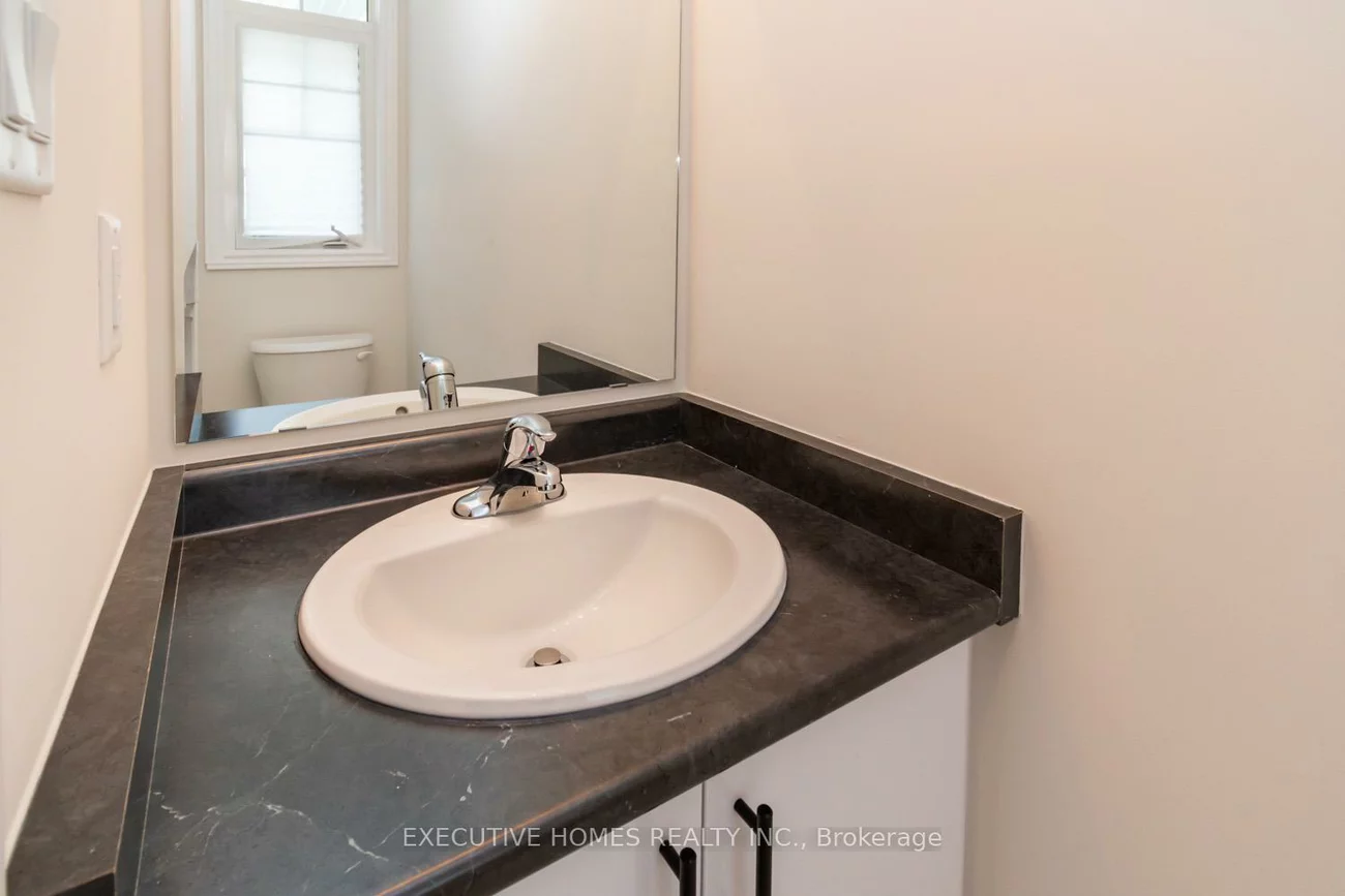 15, Rochester, Innis-Shore, Barrie