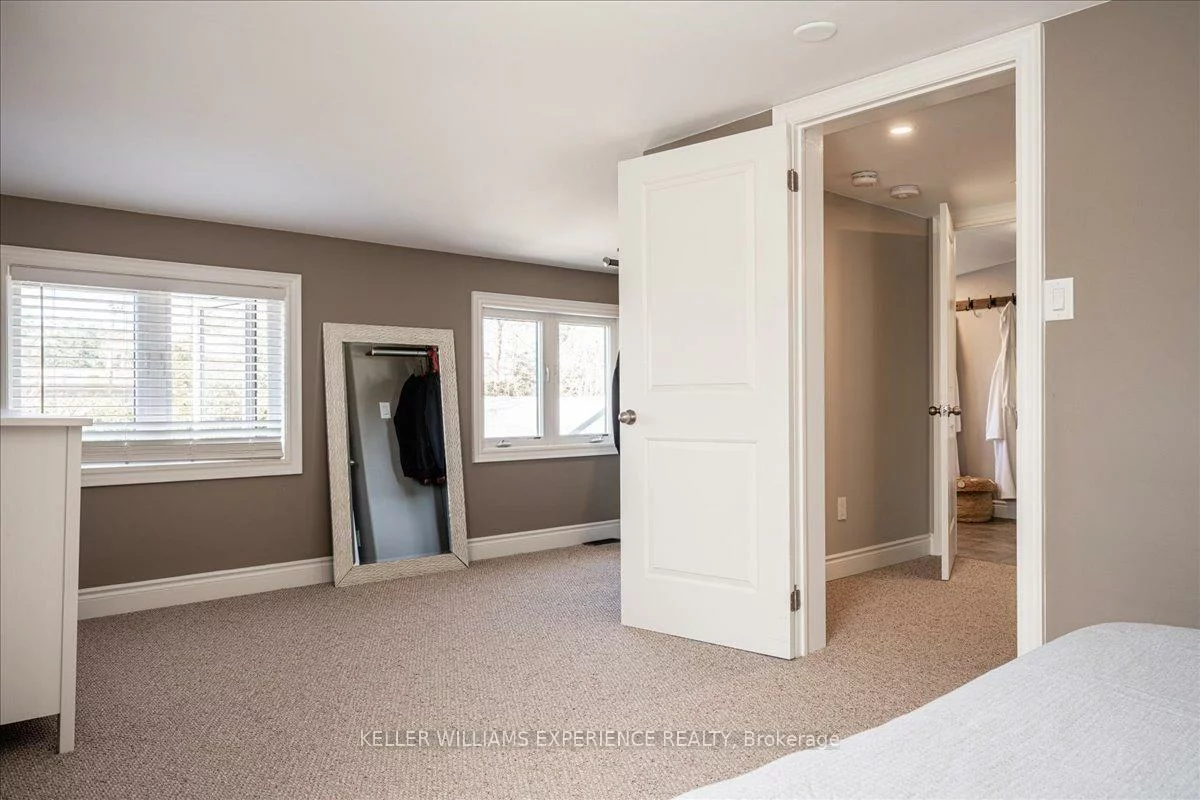 46, Grove, Queen's Park, Barrie