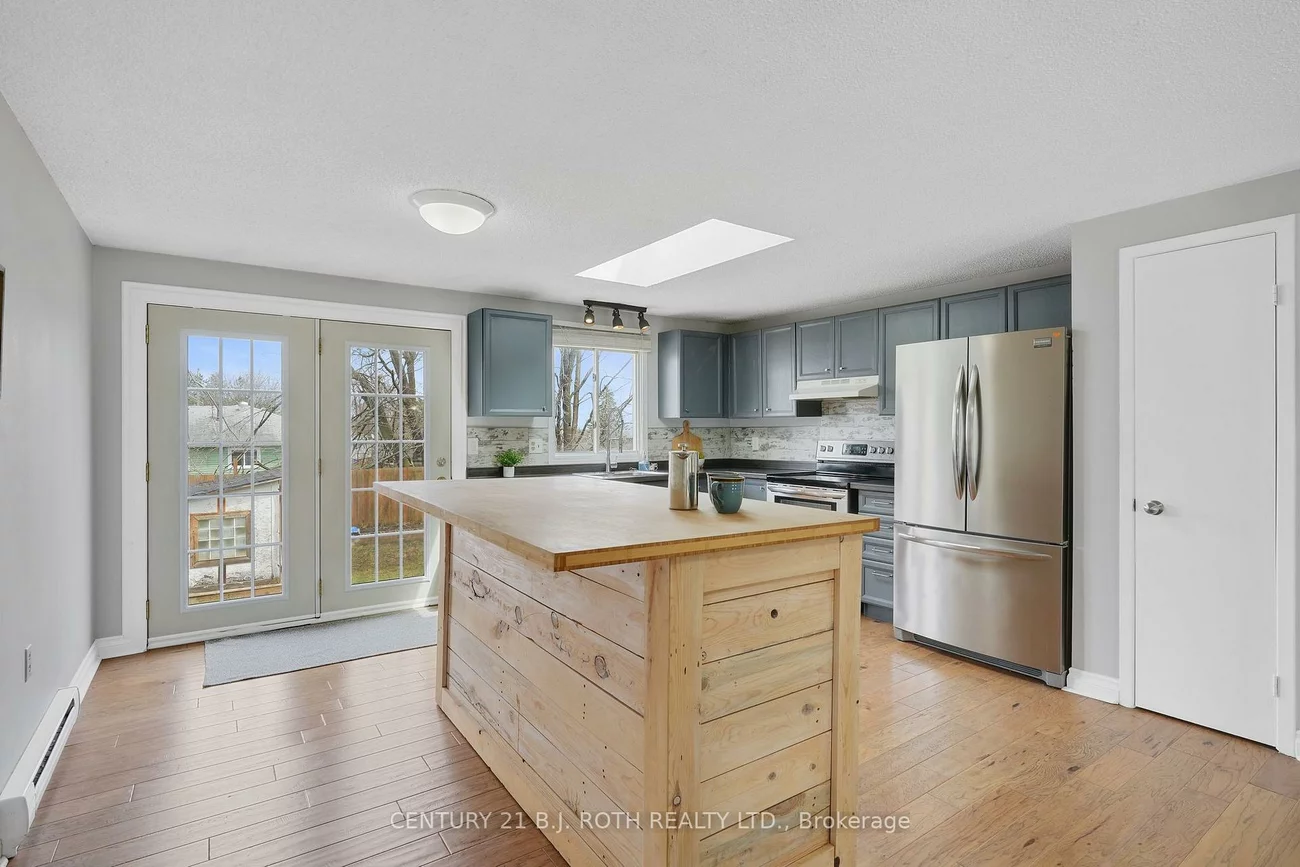 116, Shakespeare, Letitia Heights, Barrie