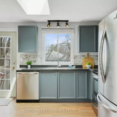 116, Shakespeare, Letitia Heights, Barrie