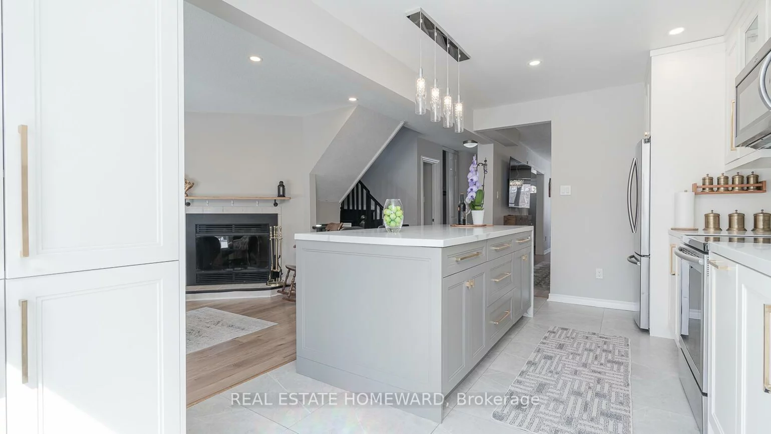 81, Hadden, Cundles East, Barrie