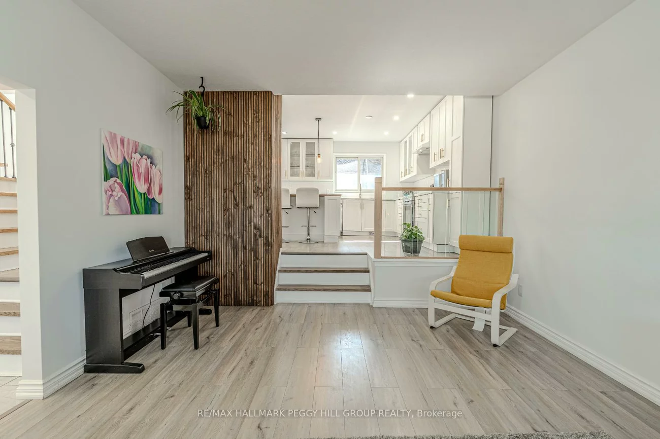 25, Marshall, Allandale Heights, Barrie