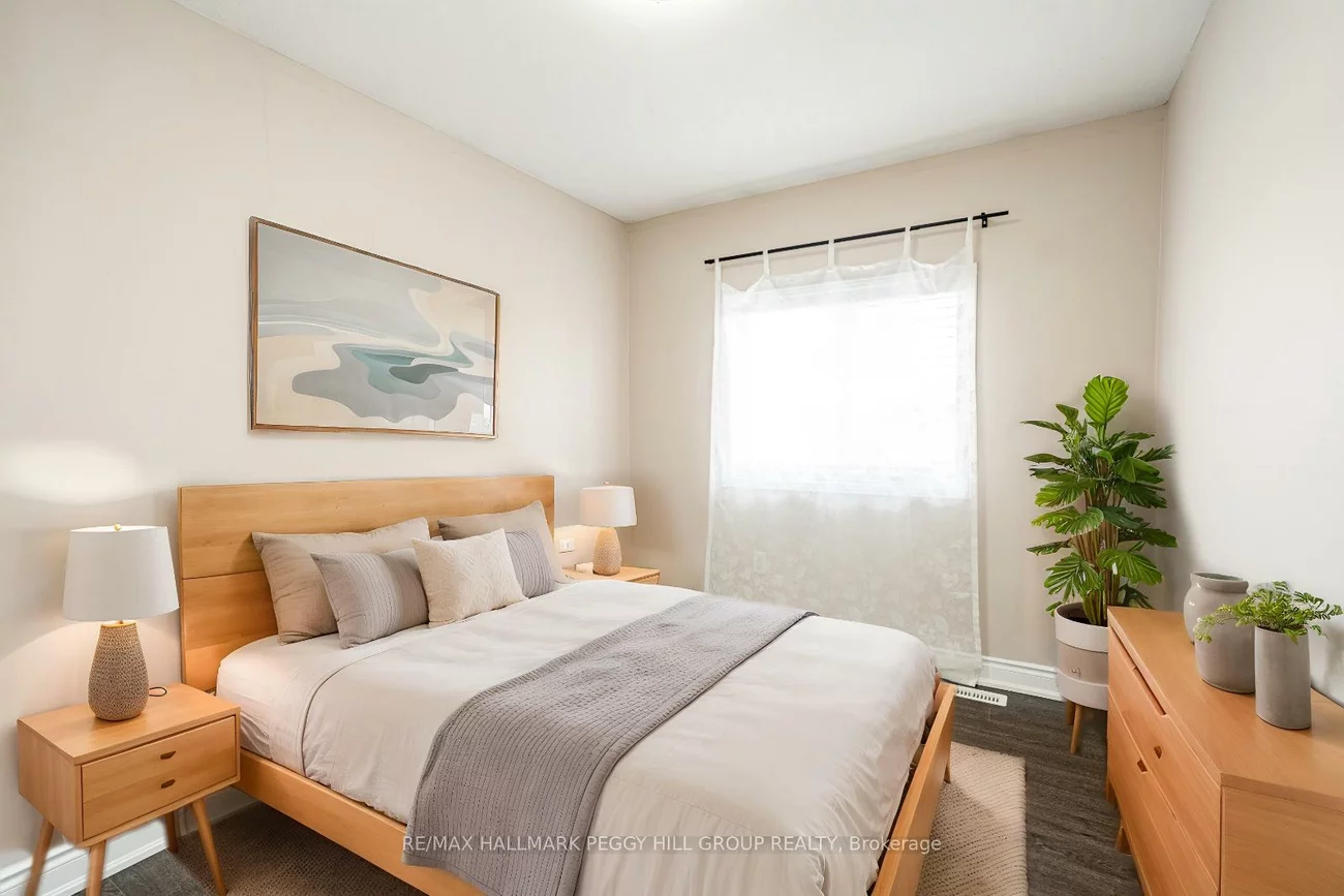 24, Coronation, Innis-Shore, Barrie
