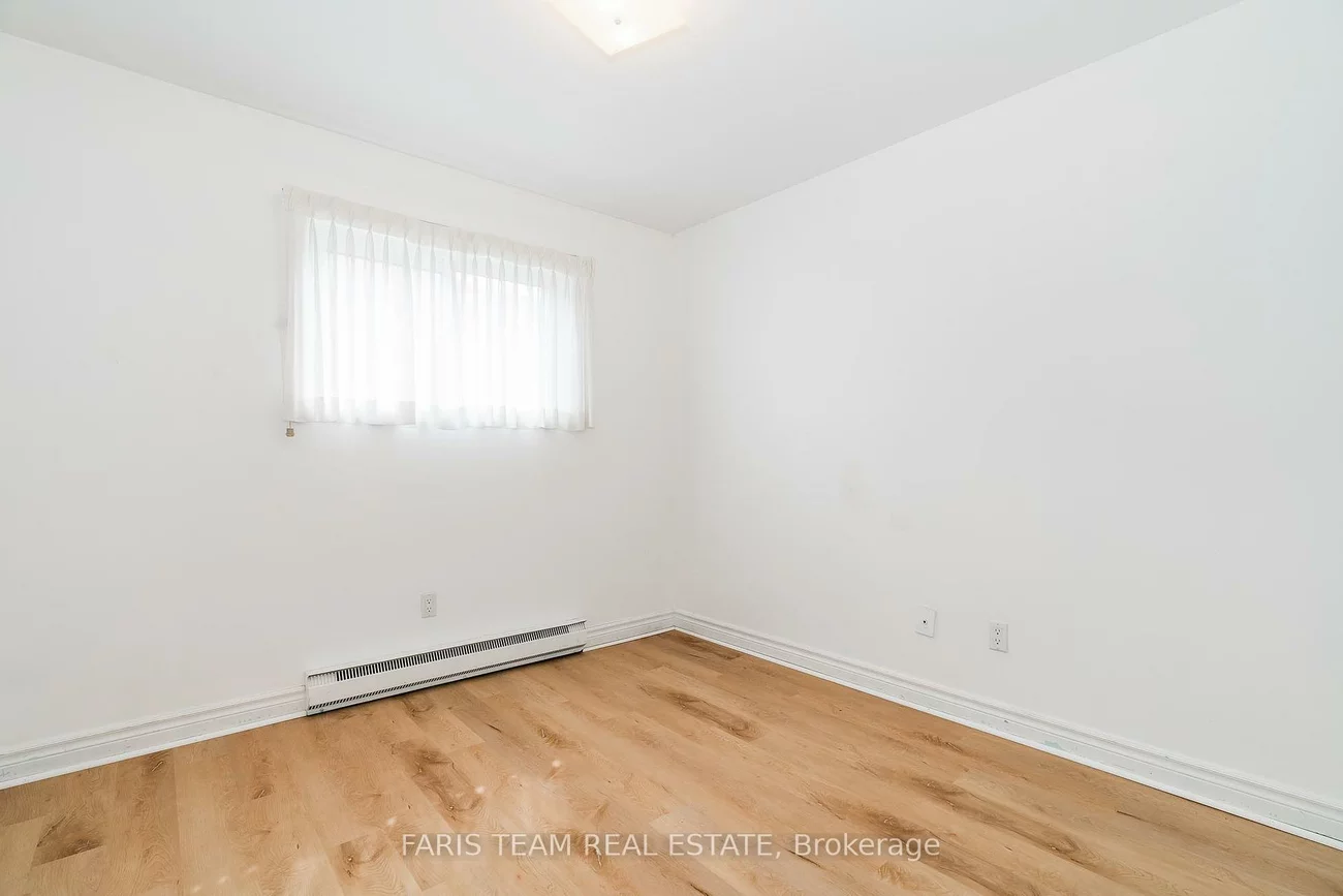 37, Varden, Codrington, Barrie