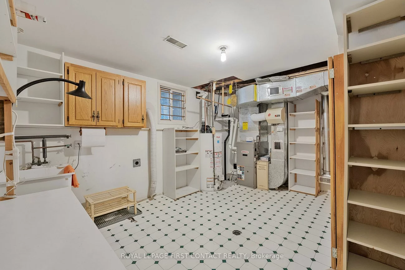 36, Kempenfelt, North Shore, Barrie