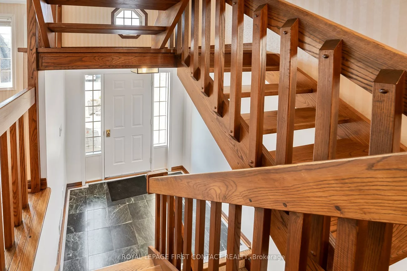 36, Kempenfelt, North Shore, Barrie