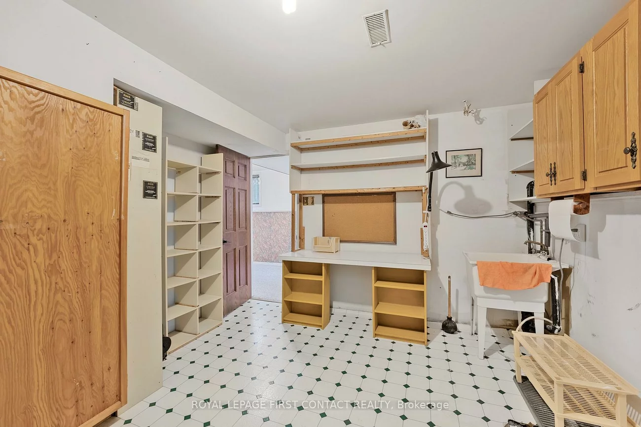 36, Kempenfelt, North Shore, Barrie