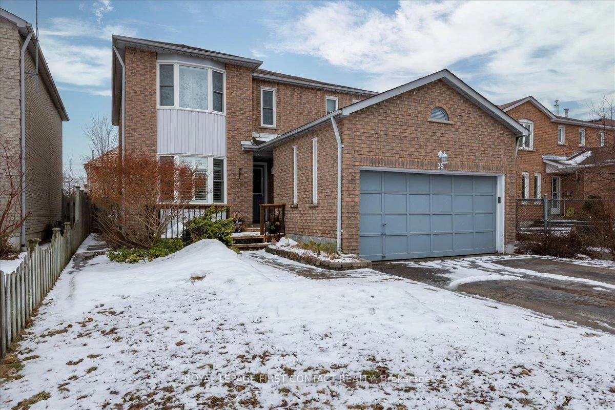 35, Blair, Grove East, Barrie