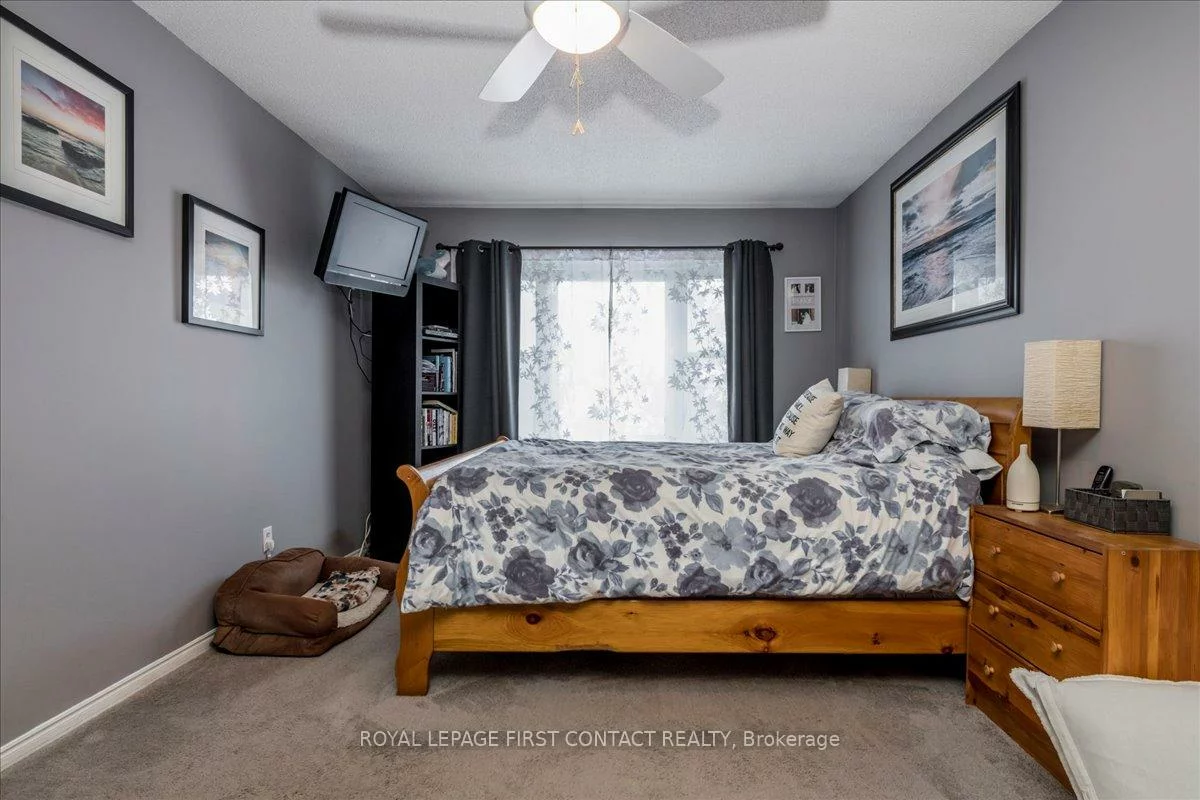 35, Blair, Grove East, Barrie