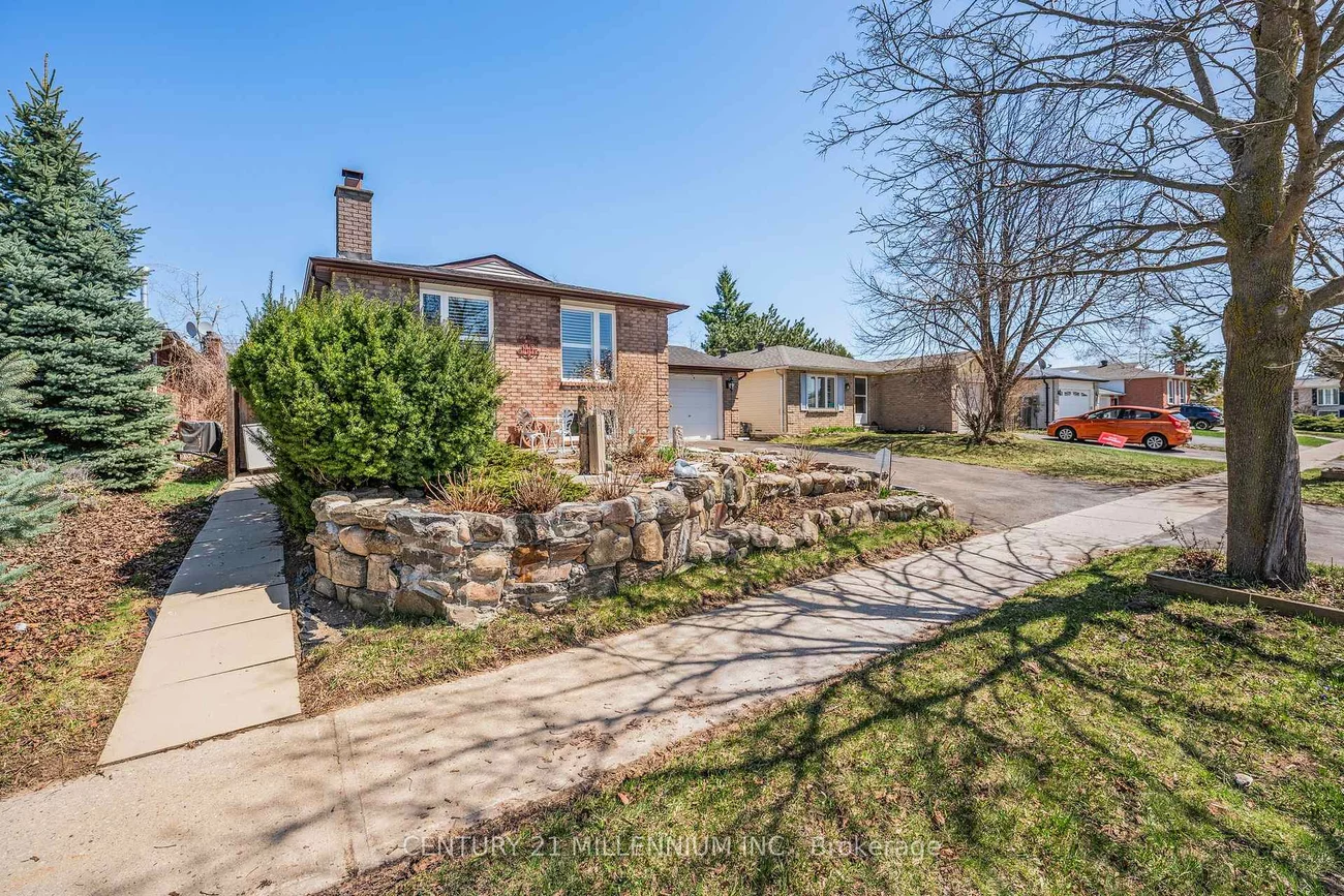 7, Coles, Sunnidale, Barrie