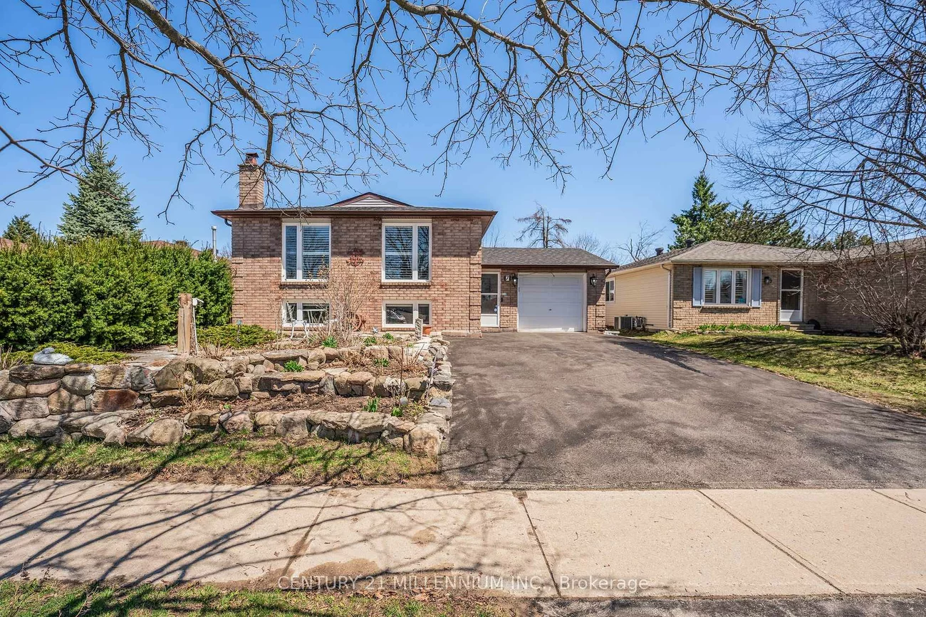 7, Coles, Sunnidale, Barrie