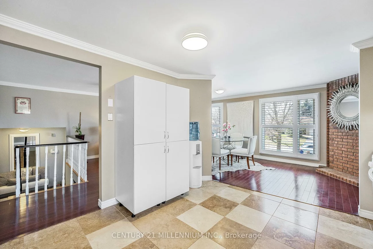 7, Coles, Sunnidale, Barrie