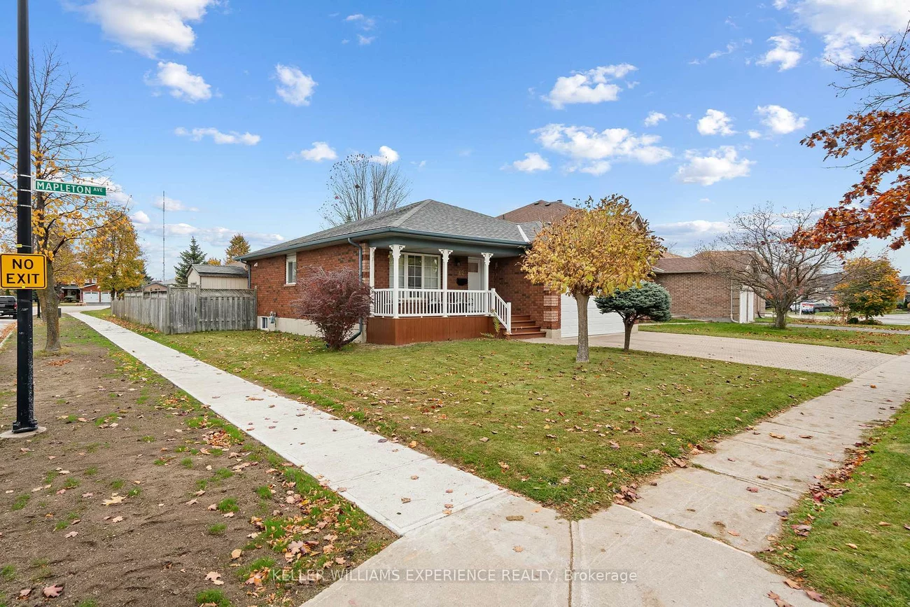 62, Mapleton, Holly, Barrie