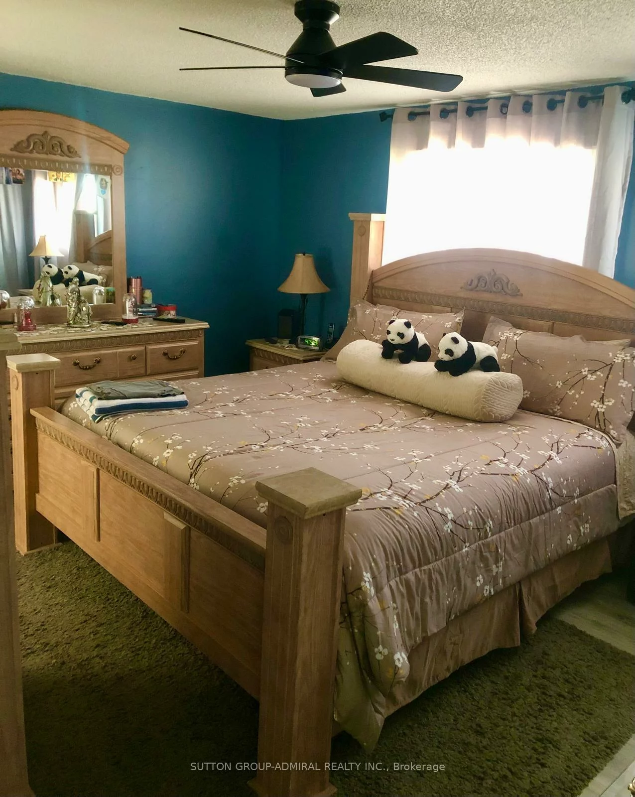 39, Corbett, Grove East, Barrie