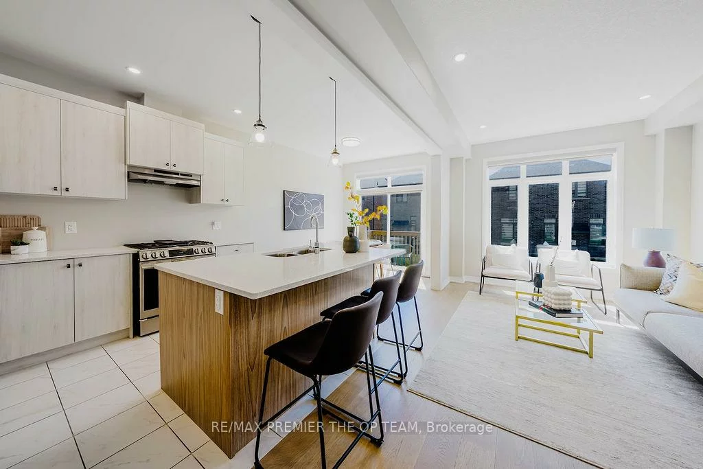 78, Sagewood, Painswick South, Barrie