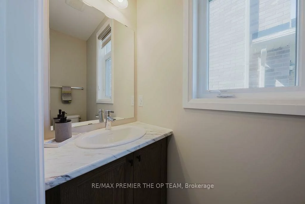 78, Sagewood, Painswick South, Barrie
