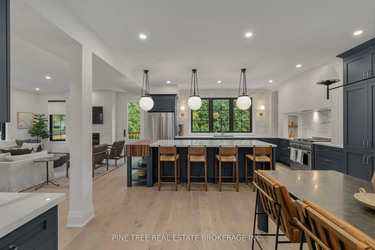 271, Codrington, Codrington, Barrie